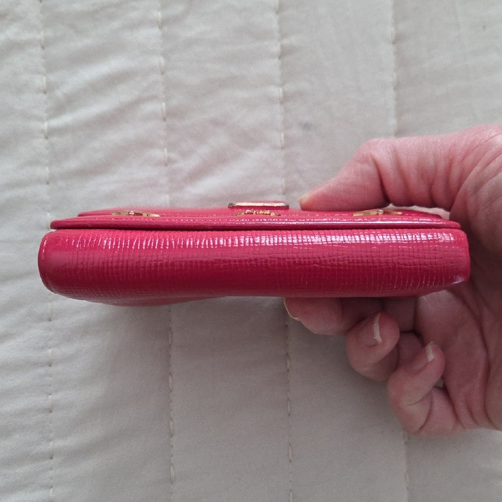 MCM Pink Tri-fold Wallet with Gold Charms Details - Picture 5 of 9